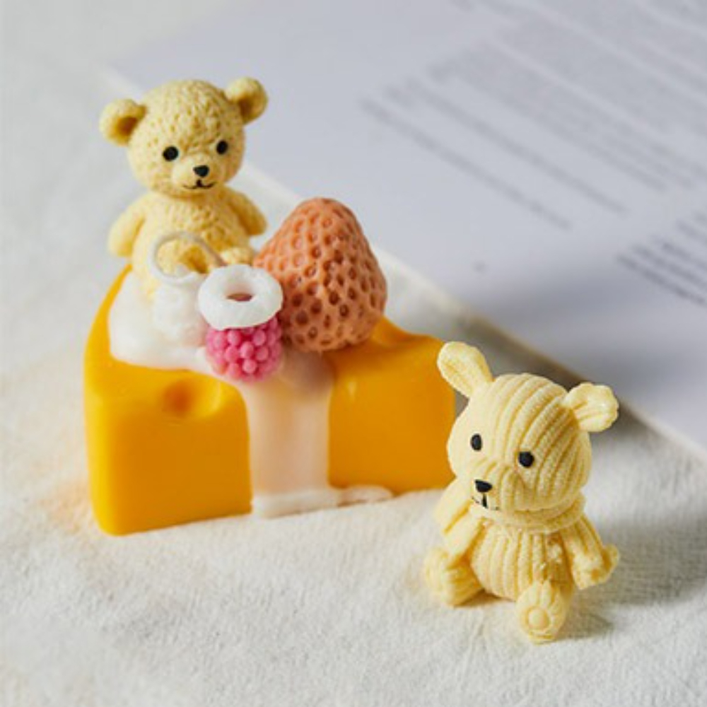 簡単に型から外せるテディベアシリコーンキャンドルモールド漫画 - Soap Making Easy のレビューと価格