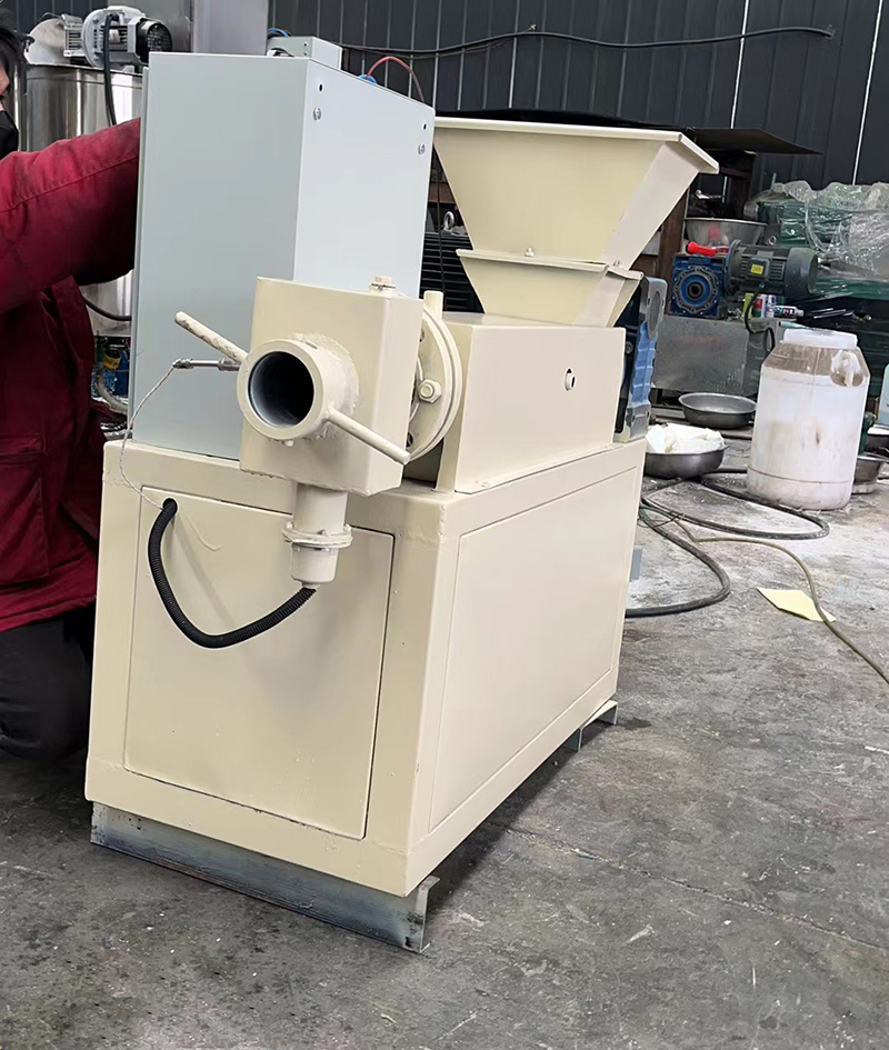 金販売業者向け石鹸製造機、バスソープ生産ライン、工場価格付き - Soap Making Machine Price のレビューと価格